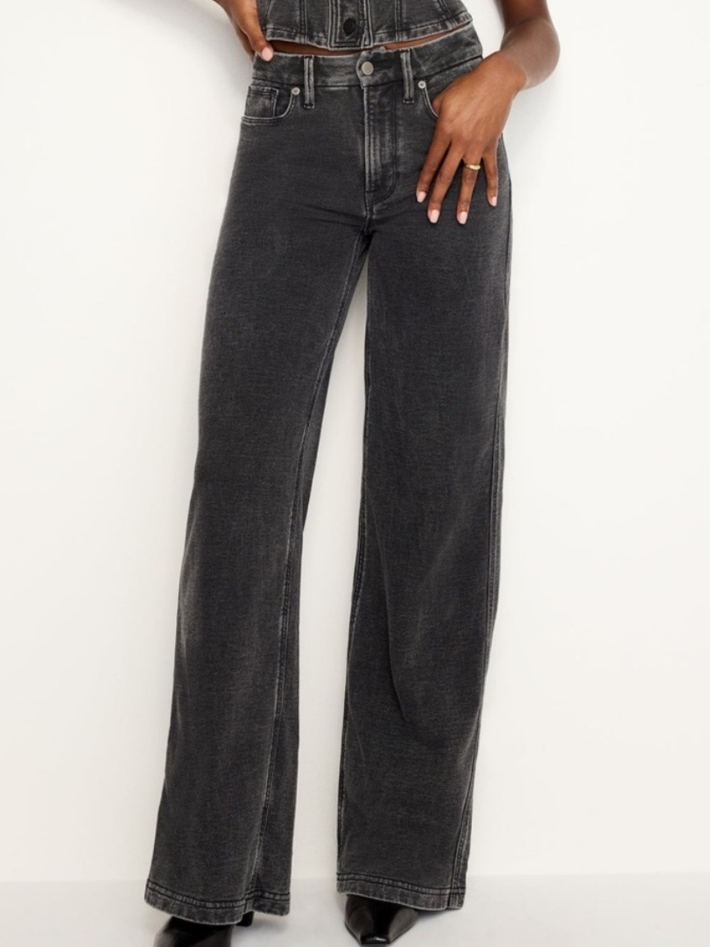 Good American Jeanius Terry Good Skate Sweatpants Jeans Size 00 NWT